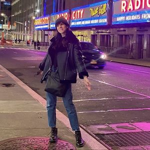 Meet your Posher, Nayma